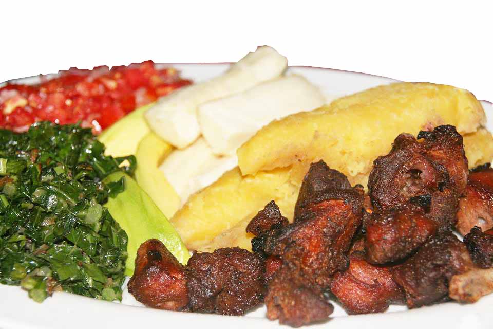 Heritage Bar & Restaurant Ntinda Kampala Uganda, Good food in Kampala, Food & Drink,  Top Bar, Top Restaurant, Lounge, Top Bar and Lounge, Food, Beer, Wine, Spirits, Cocktail bar, Amazing beer prices,  Cheap Beer, Great Place to Drink after work , Gins and local beers,  grilled food and wood-fired pizzas,  Chatting and Drinking, Chilling with friends and mates, Date night, Eating and Drinking, Private parties, Drinking and Dancing, Cocktail Bar, Lounge Bar, Party Bar,  Kampala Pub, Lively DJ nights,  Lively Music, Great Beer Drink Out,  Tasteful Delicious food in Kampala, Amazing Drinking Joint in  Kampala Uganda, Ugabox
